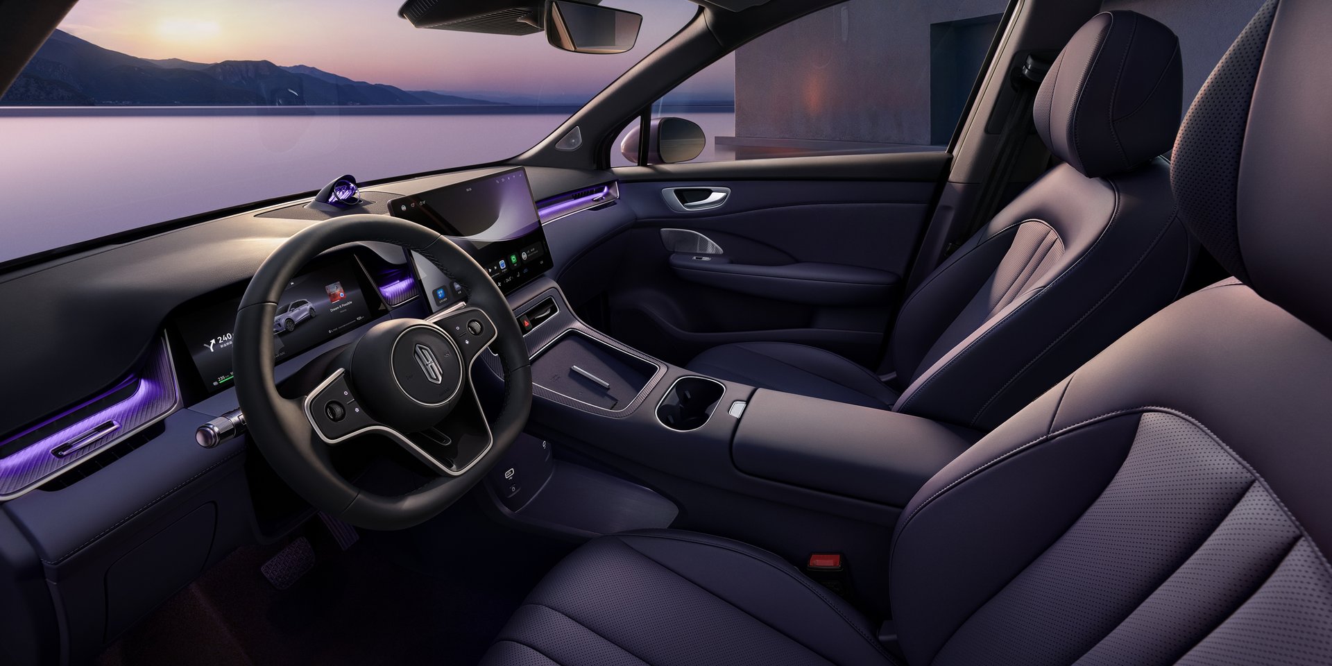 SAIC H5 in Midnight Purple interior