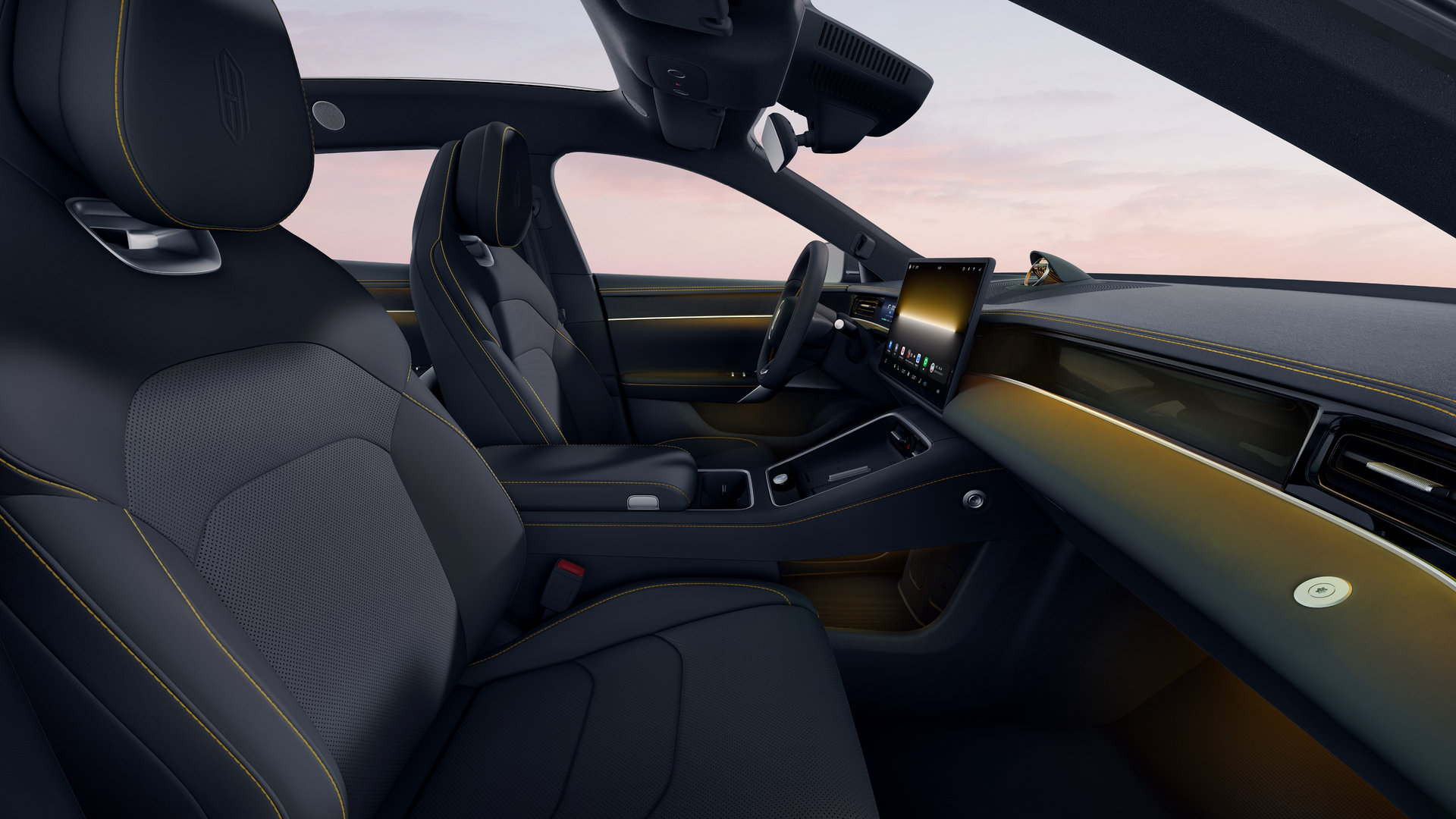 SAIC Z7-Z7T Black Interior