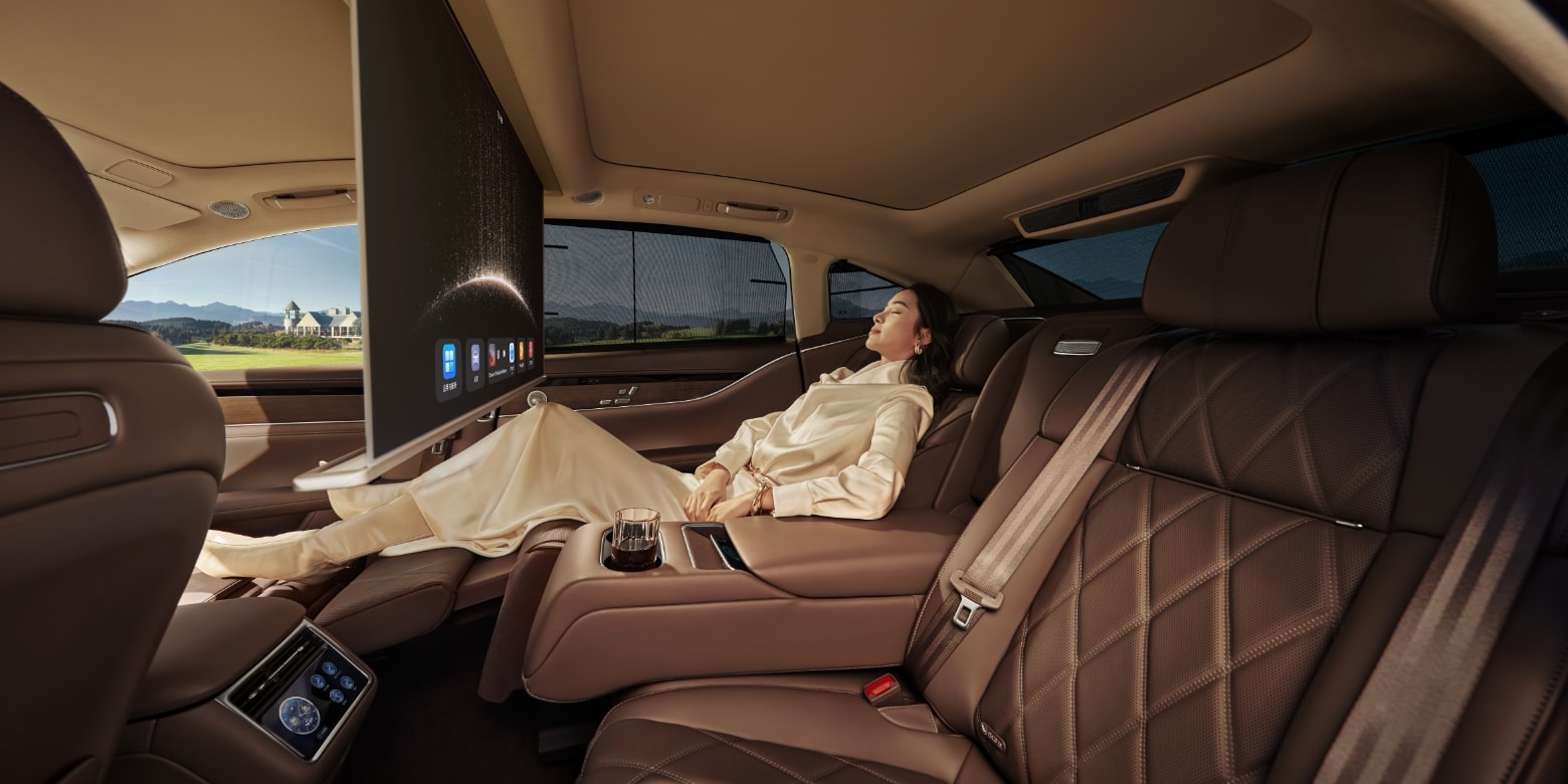 Stelato S9 Sun-Protected Space