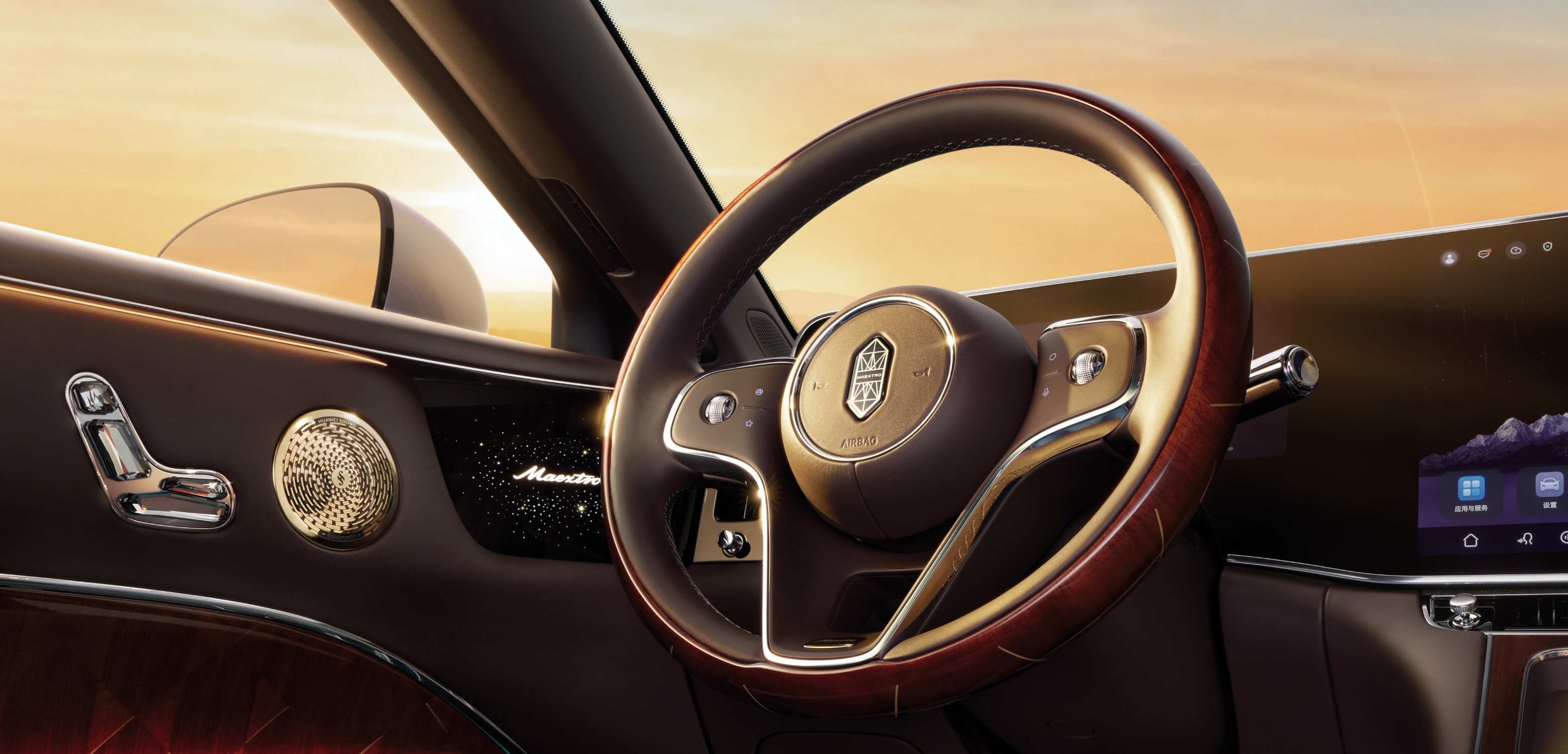 Maextro S800 Grand Design – Genuine Wood Steering Wheel Interior